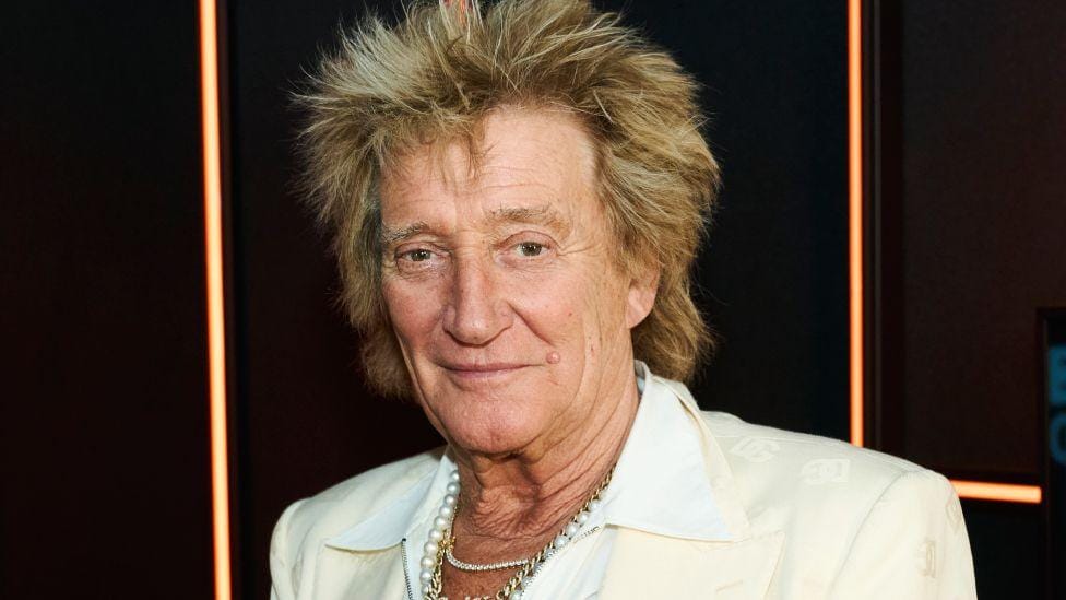 Rod Stewart Cancels Tour After Coronary Stent Procedure